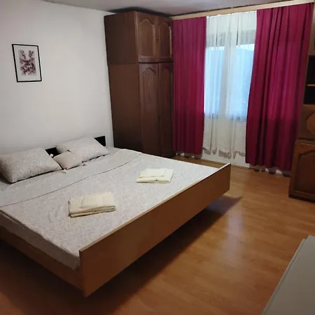 Apartment Jana *
